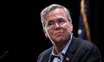 Bush Super PAC Considering Staff for Early Voting States