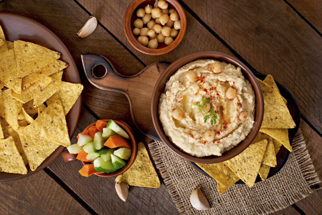 Eat Healthy! 17 Vegan Dip Recipes