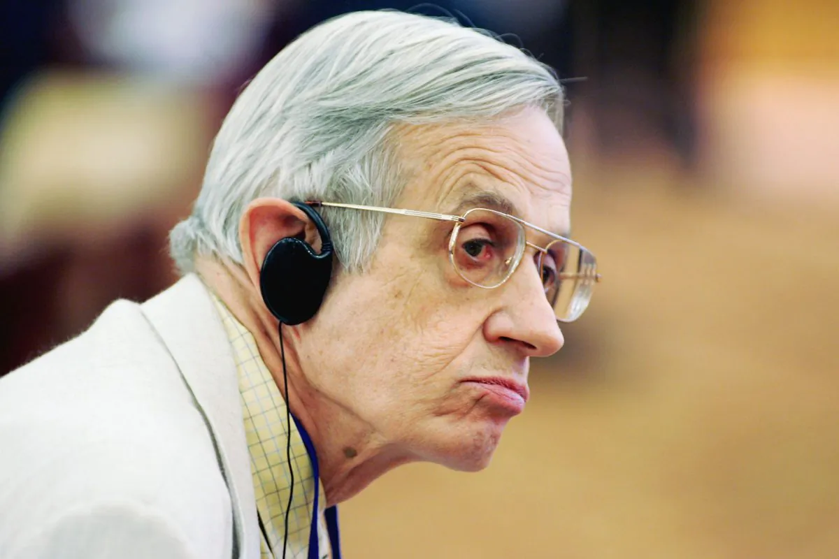 Nobel prize laureate John Forbes Nash at a colloquium featuring entrepreneurship and corporate growth in Beijing, China, on May 31, 2005. (China Photos/Getty Images)