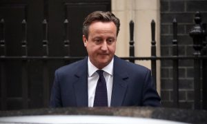 UK's House of Lords Hands Cameron Defeat on Tax Credit Cuts