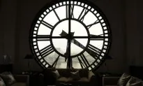 Author Calls Daylight Saving ‘a Cynical Substitute for Real Energy Policy’