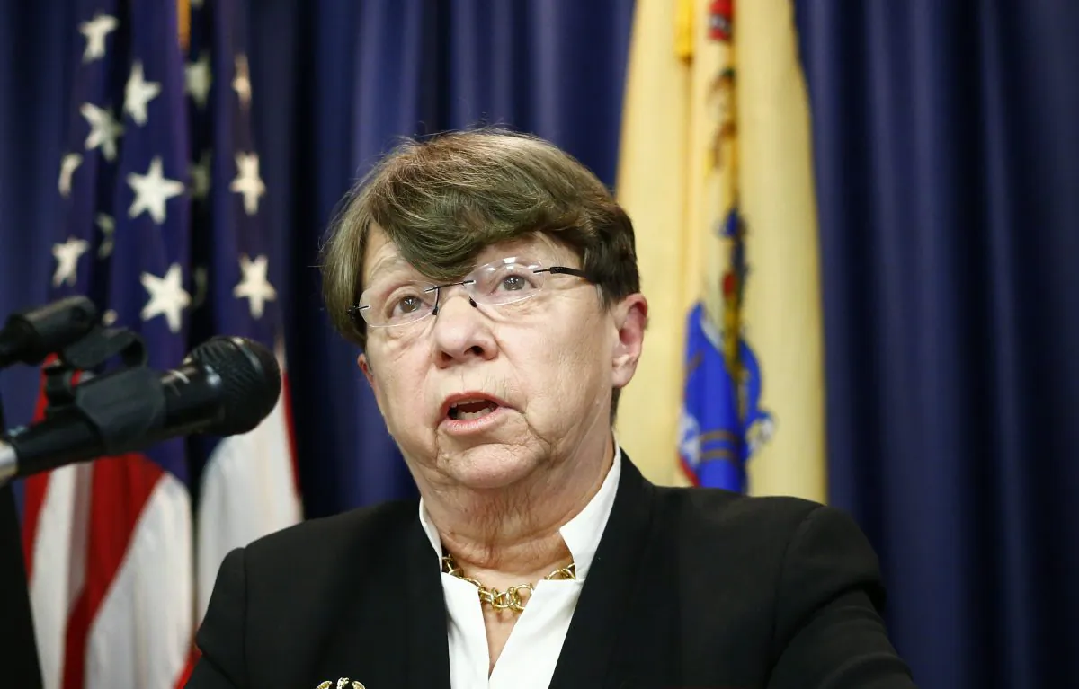 Securities and Exchange Commission Chair Mary Jo White at a press conference on Aug. 11, 2015, in Newark, New Jersey. (Kena Betancur/Getty Images)