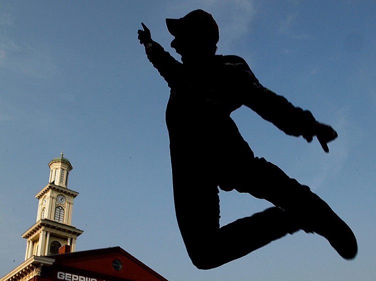 Will Power leaps to celebrates his victory in the inaugural IndyCar Baltimore Grand Prix. (Jonathan Ferrey/Getty Images) Will Power leaps to celebrates his victory in the inaugural IndyCar Baltimore Grand Prix. (Jonathan Ferrey/Getty Images)
