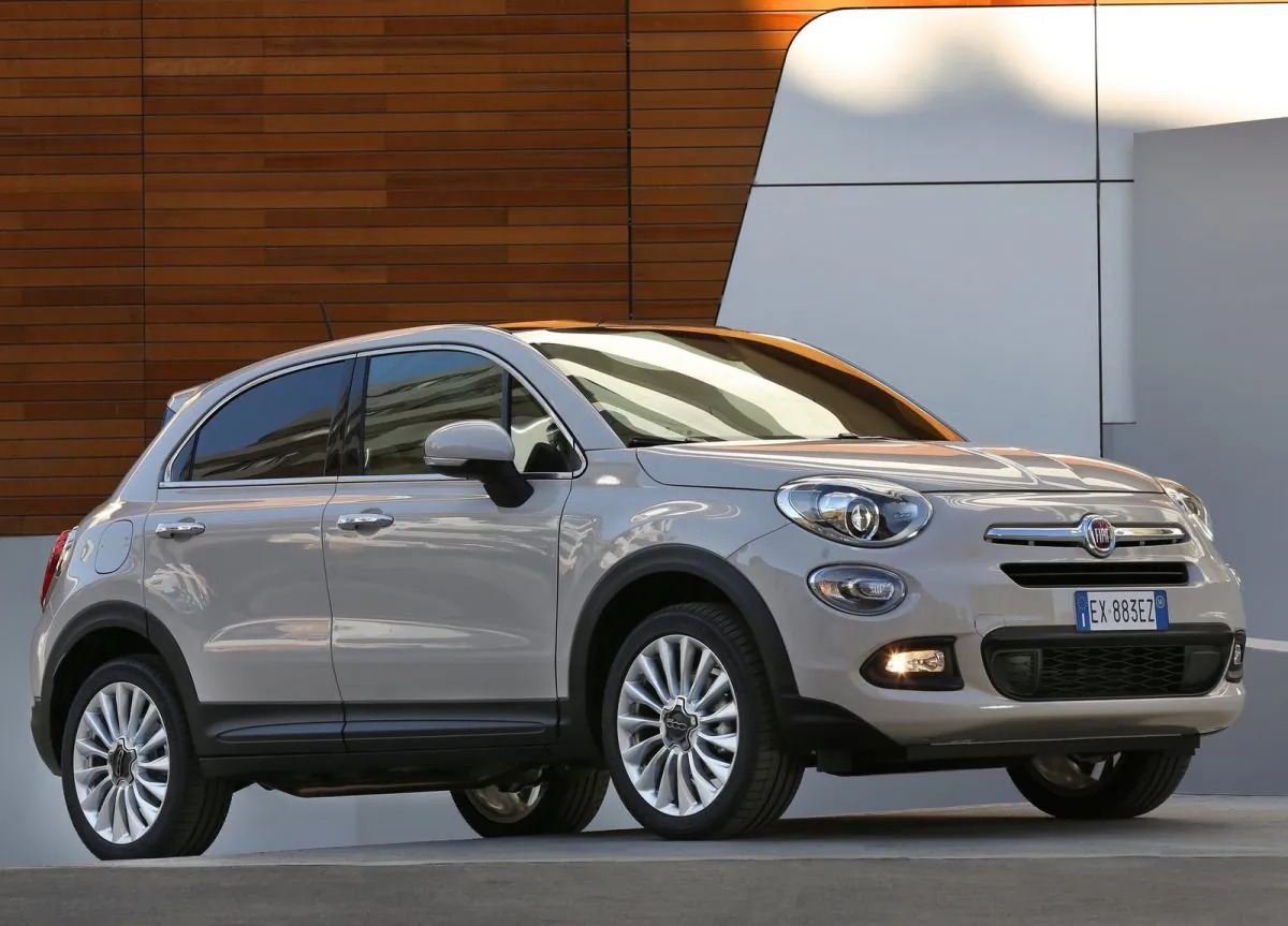 2016 Fiat 500X (Courtesy of NetCarShow.com)