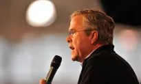 Jeb Bush Shadowed by Brother’s Foreign Policy Controversies