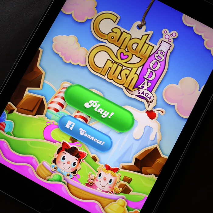 Candy Crush downloaded 3 billion times, remains big target for Microsoft  buyout