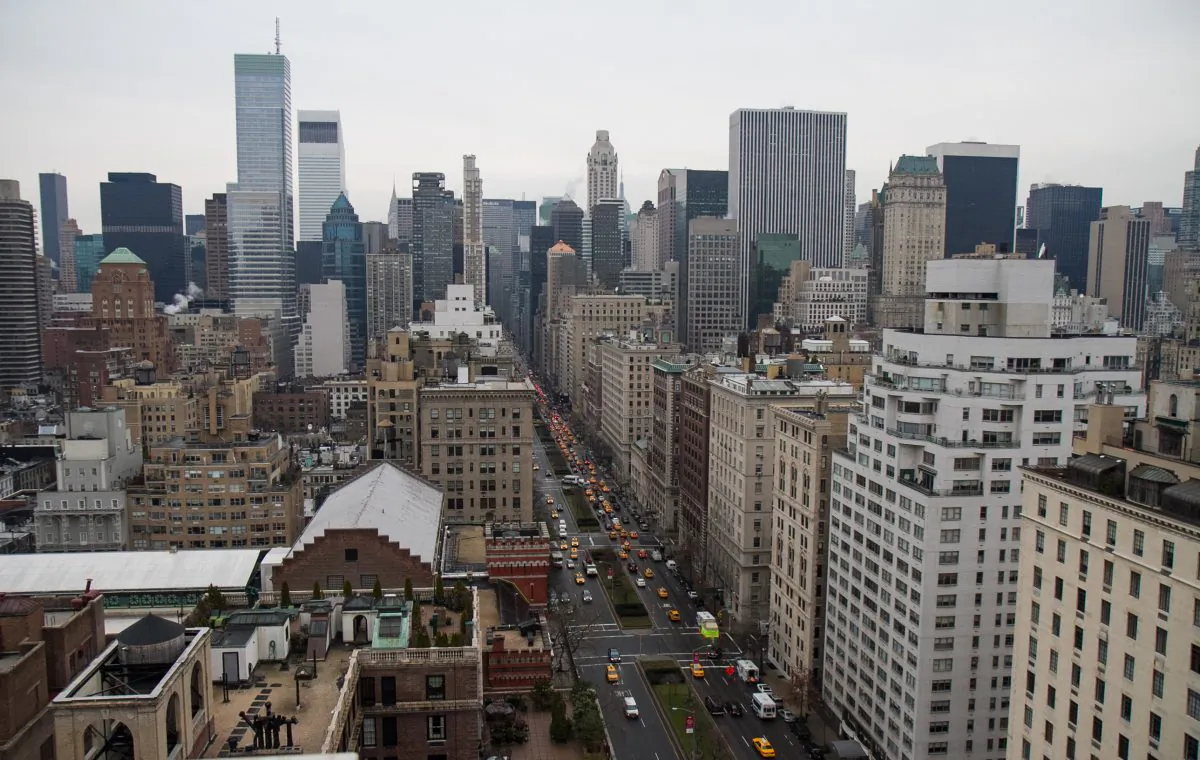 A bird's eye view over looking Midtown Manhattan on Jan 26, 2012. (Benjamin Chasteen/The Epoch Times)