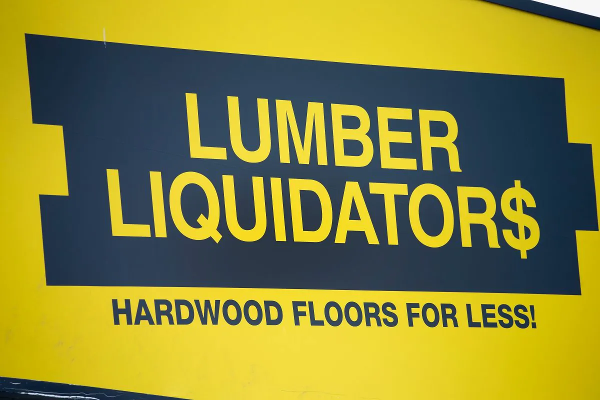 A sign marks the location of a Lumber Liquidators store on April 29, 2015 in Cicero, Illinois. (Scott Olson/Getty Images)