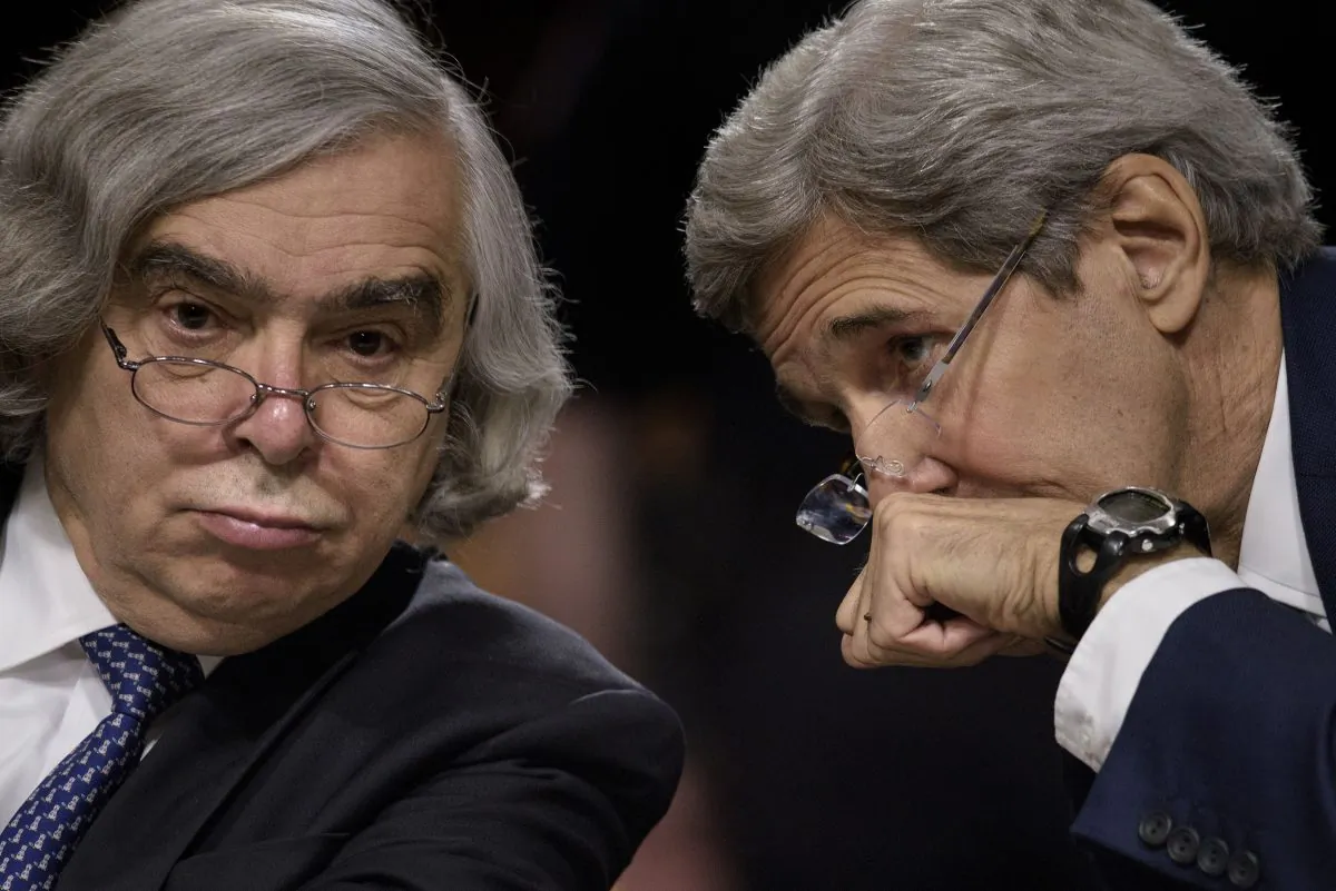 U.S. Secretary of State John Kerry (R) and U.S. Secretary of Energy Ernest Moniz at a hearing of the Senate Foreign Relations Committee on Capitol Hill in Washington, D.C., on July 23, 2015. (Brendan Smialowski/AFP/Getty Images)