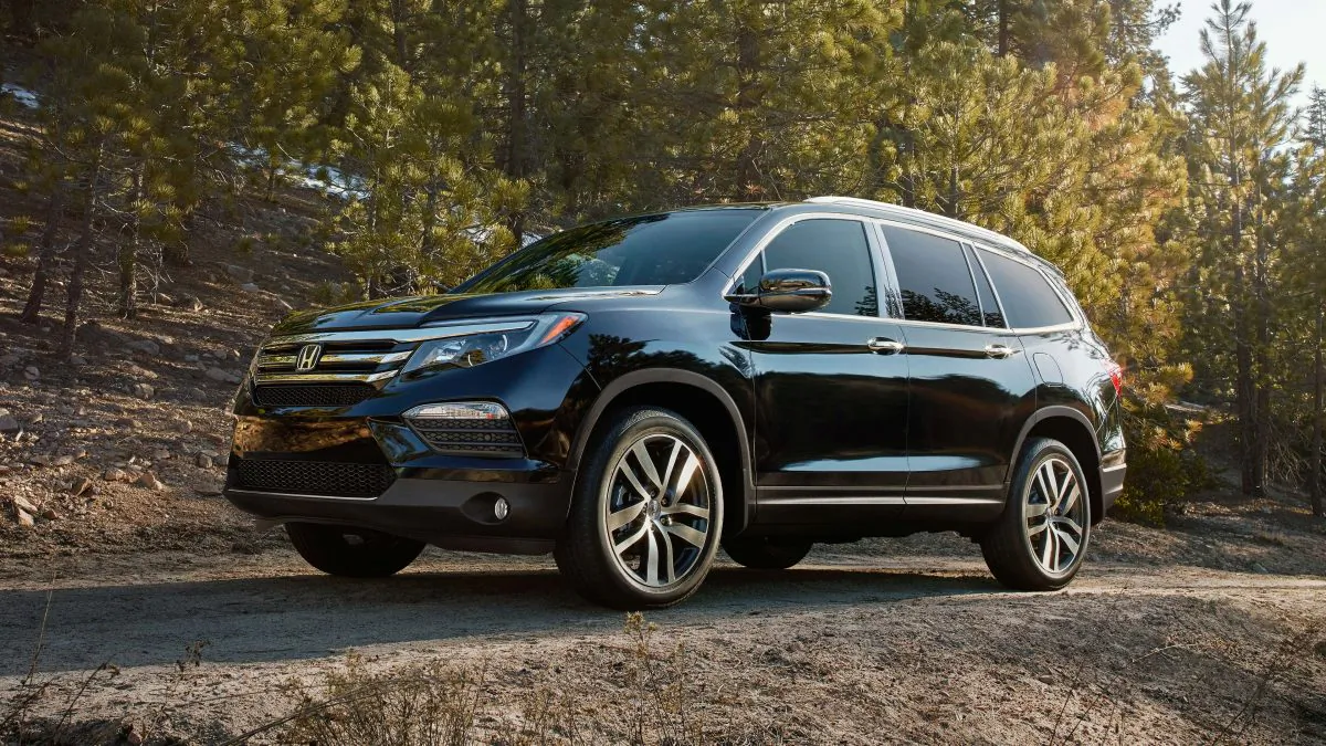 2016 Honda Pilot (Courtesy of Honda)
