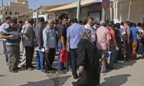 Liberals Decide How to Bring 25,000 Syrians to Canada