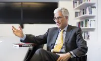 The Truth About Banking: Former Top Regulator Speaks Out