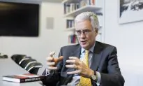Former Top Regulator: Mainstream Economics Doesn’t Understand Banks