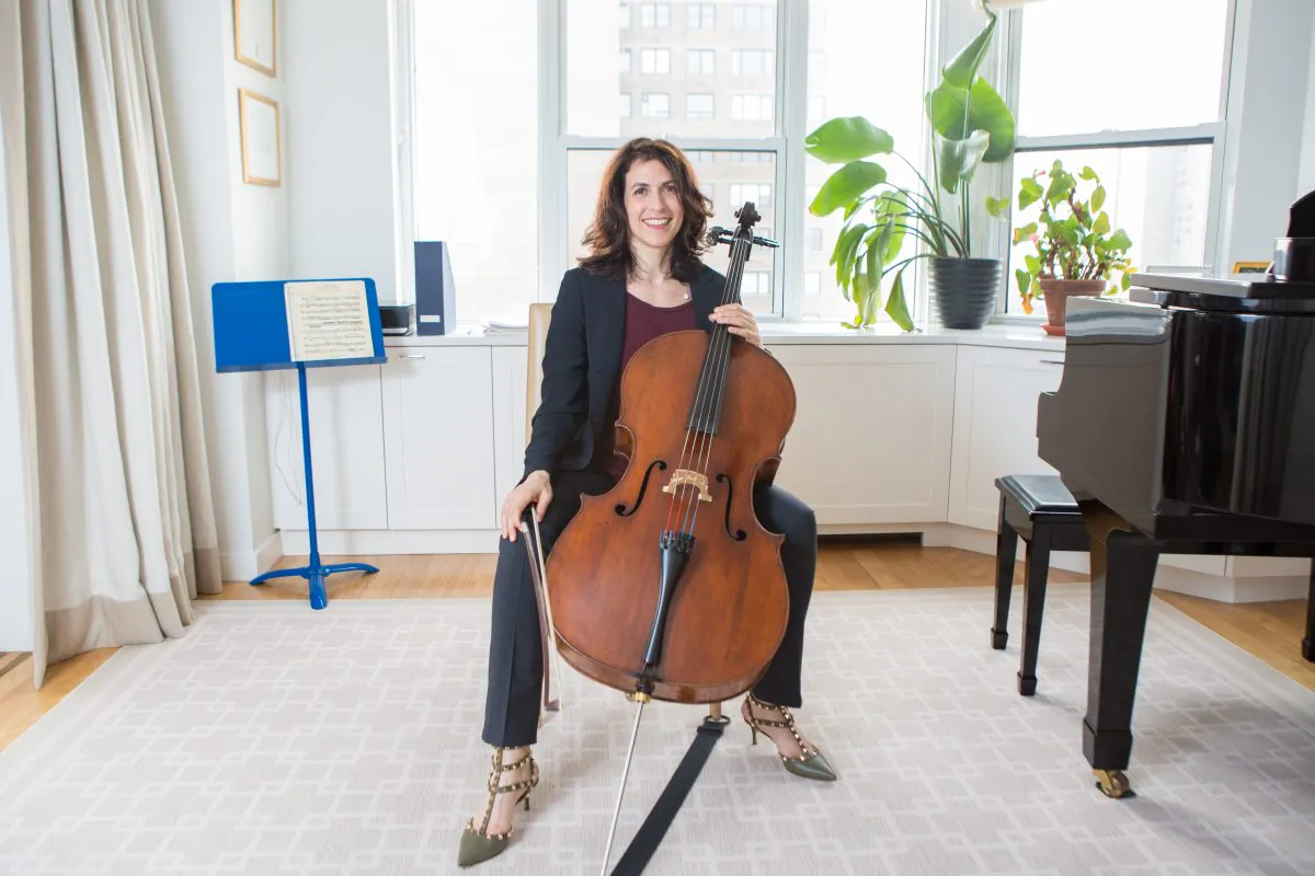 Cellist Inbal Segev with her 17th century cello at her home on the Upper East Side of New York on Nov. 5, 2015. (Benjamin Chasteen/Epoch Times)