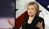 Clinton Pledges Hundreds of Billions for Infrastructure