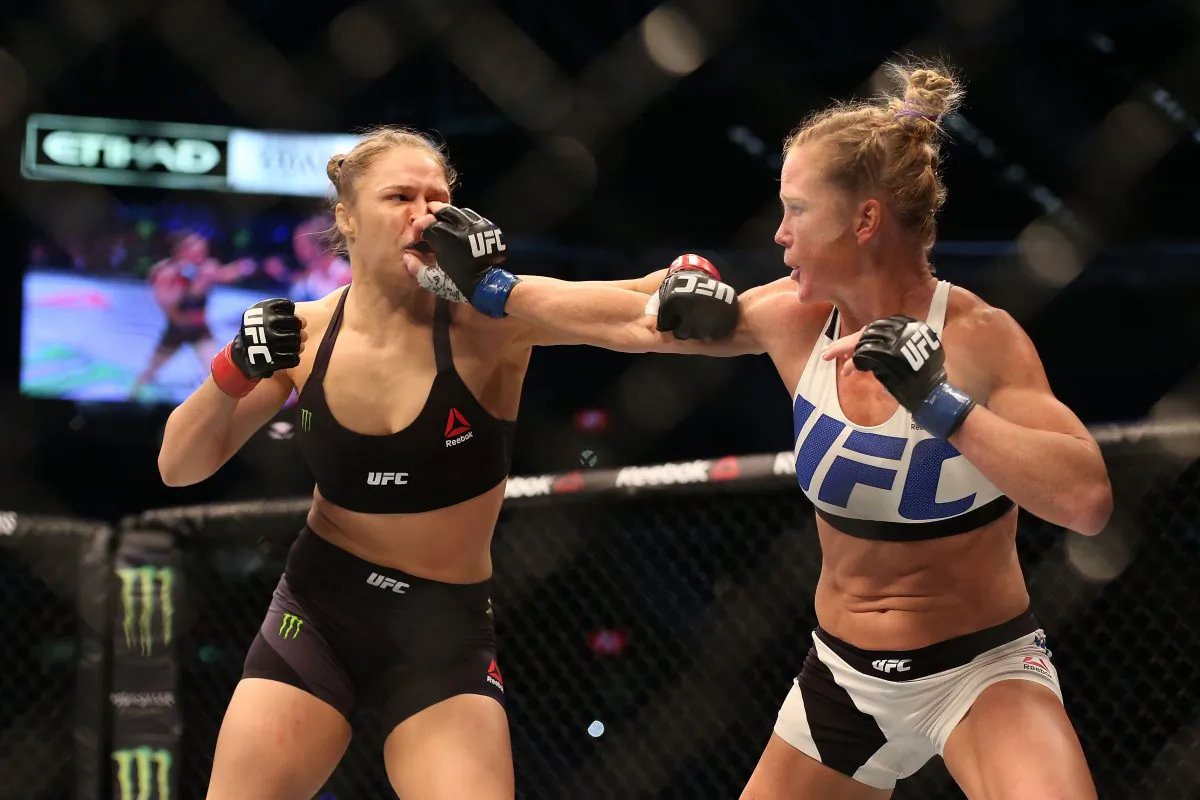 Ronda Rousey and Holly Holm in their UFC women's bantamweight championship bout during the UFC 193 event at Etihad Stadium on November 15, 2015 in Melbourne, Australia. (Getty Images)
