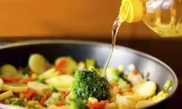 Clean Guide to Cooking Oils