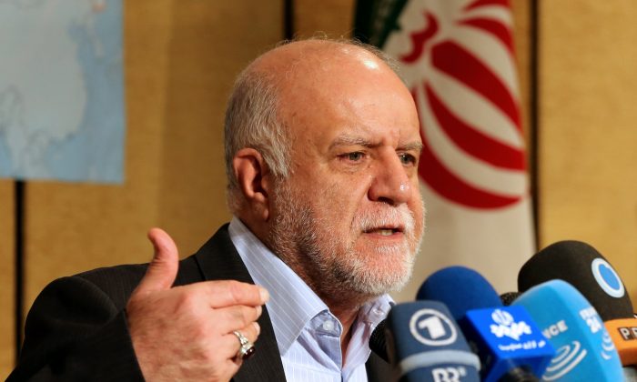 Iranian Oil Minister Bijan Namdar Zanganeh speaks during a press conference in Tehran, Iran, on Nov. 17, 2015. (Atta Kenare/AFP/Getty Images)