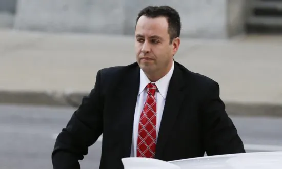 Ex-Subway Pitchman Fogle Gets More Than 15 Years in Prison