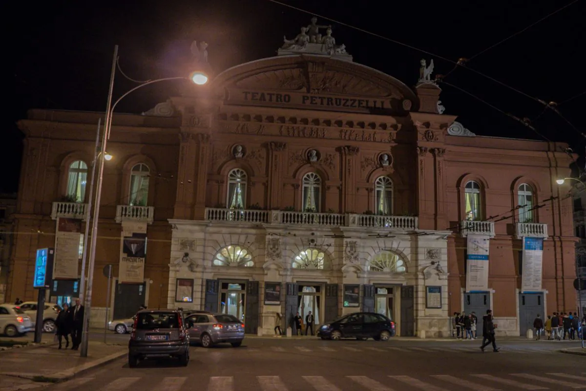The Petruzzelli Theatre, the largest theatre in Bari and the fourth largest theatre in Italy. (Photos by Mohammed Reza Amirinia)