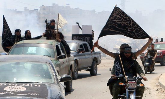 A Look at the Rivalry Between Al-Qaida and ISIS