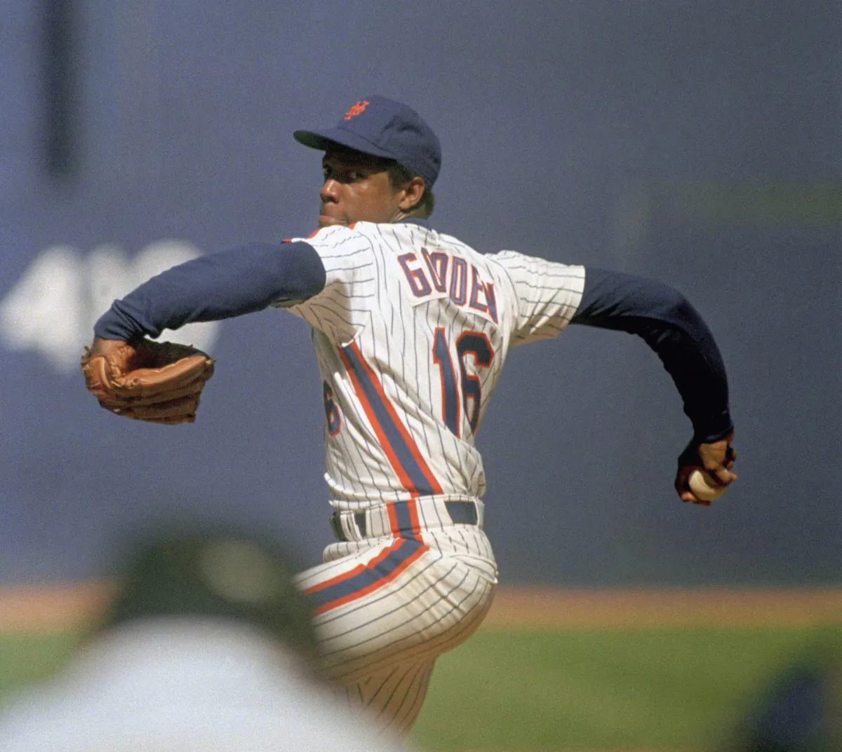New York Mets pitcher Dwight Gooden had one of the all-time great seasons in 1985 going 24–4 with a 1.53 ERA and 268 strikeouts. (AP Photo/Ray Stubblebine) 