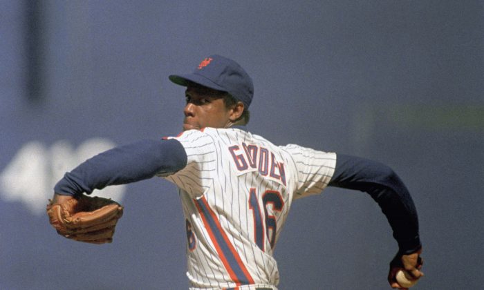 New York Mets pitcher Dwight Gooden had one of the all-time great seasons in 1985 going 24–4 with a 1.53 ERA and 268 strikeouts. (AP Photo/Ray Stubblebine) 