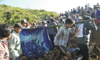 Landslide in Burma Kills About 100; Many Others Missing