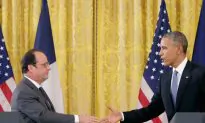 Obama and Hollande Pledge Solidarity Against Islamic State