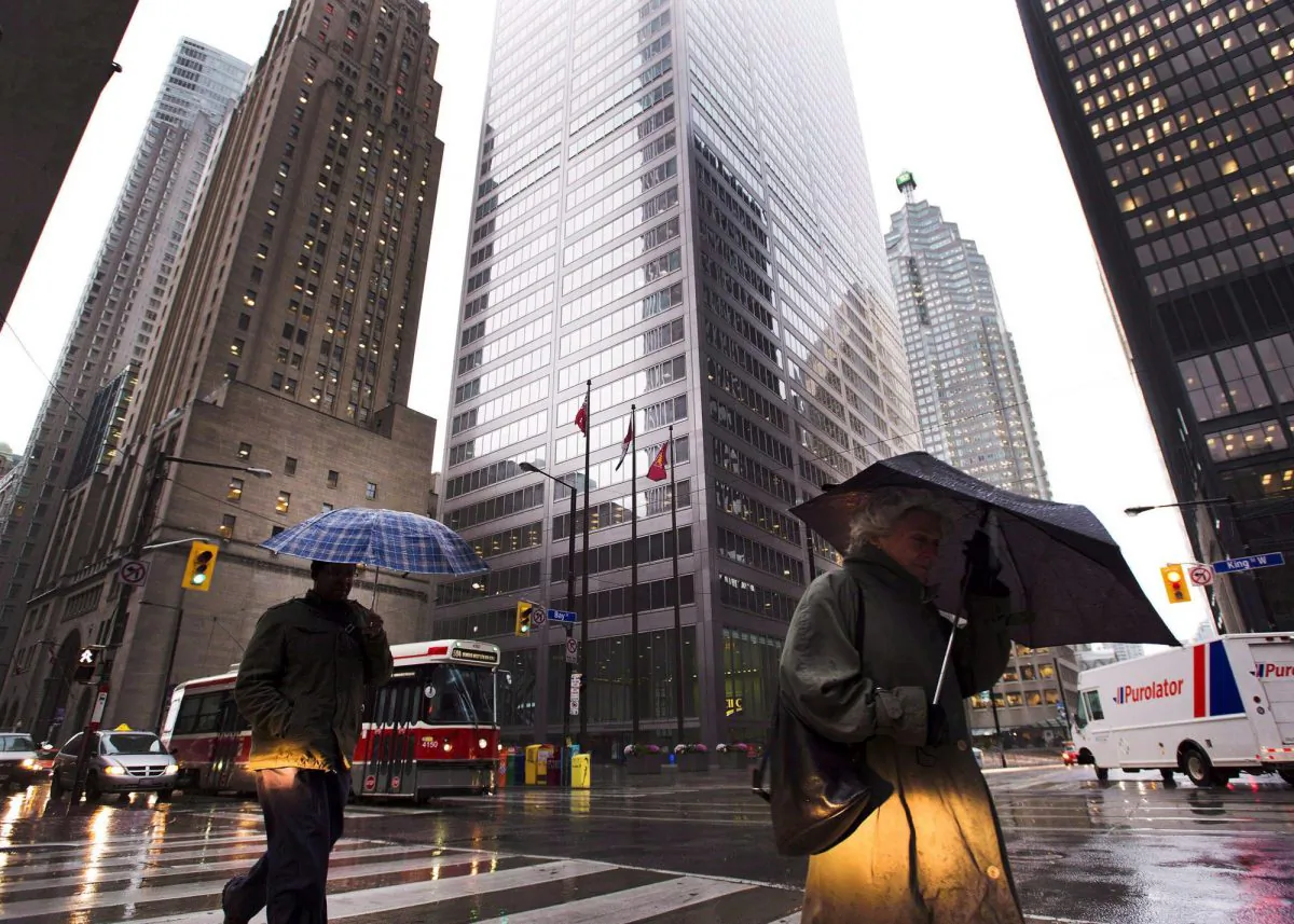 Canada’s financial establishment is about to be revolutionized by fintech—financial technology that puts loans, investment advice and a host of other services at the tip of a touchscreen. (The Canadian Press/Nathan Denette)