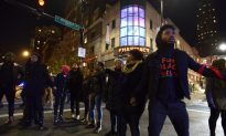 Protesters to Target Chicago Shopping Area on Black Friday