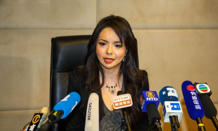 Miss World Canada holds a press conference at the Hong Kong Regal Airport Hotel on Nov. 27. (Pan Zaishu/Epoch Times)