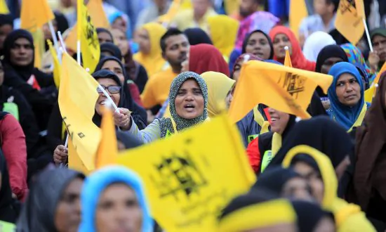 Maldives Police Break Up Opposition Protest for a 2nd Day