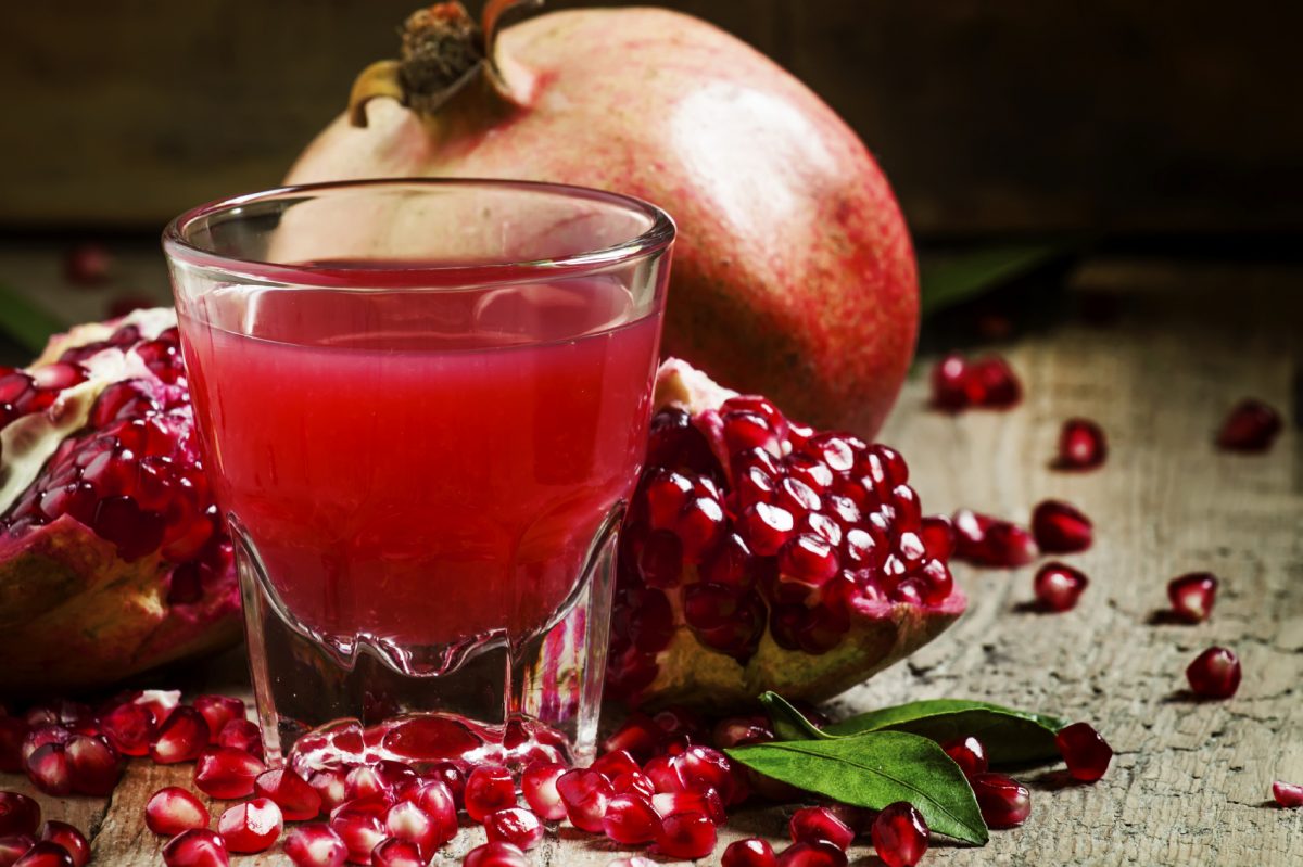 Pomegranates may take a little more work to eat, but the effort pays biochem- ical benefits. (5PH/iStock)