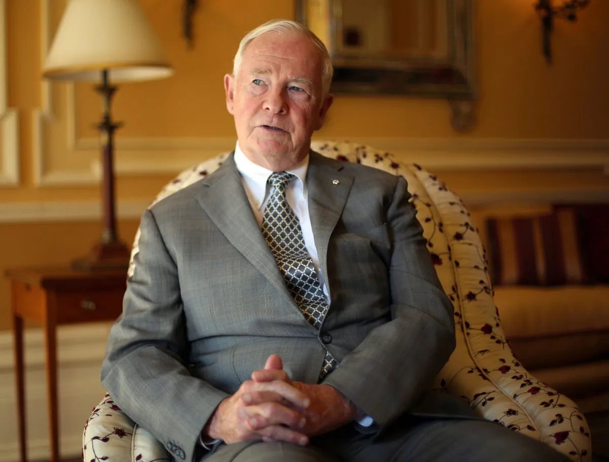 Gov. Gen. David Johnston at Rideau Hall on Oct. 9, 2013. Johnston is urging Canadians to warmly welcome the influx of Syrian refugees, while federal officials will start holding weekly briefings on resettlement project. (The Canadian Press/Fred Chartrand)
