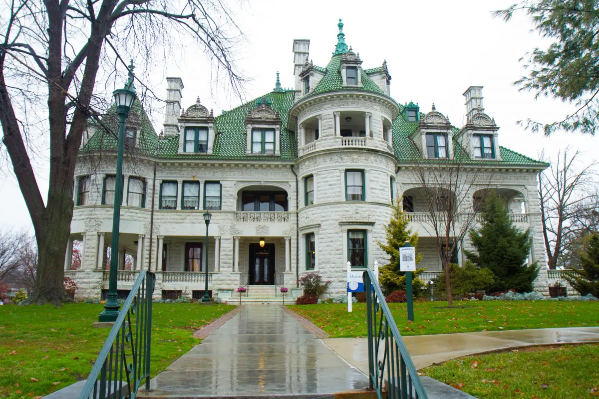 Morrison Hall, SUNY Orange's administrative office, in Middletown, N.Y., on Dec. 2, 2015. (Holly Kellum/ The Epoch Times)