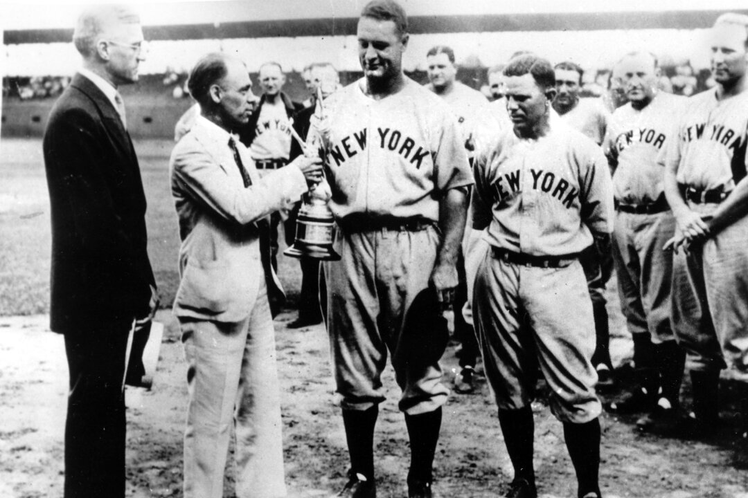 Lou Gehrig: ‘The Luckiest Man on the Face of the Earth’