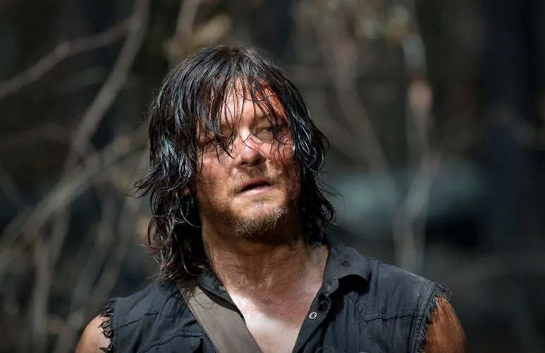 (AMC)