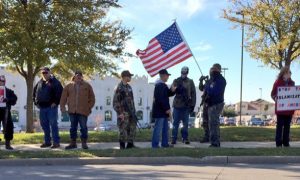 Armed 'Three Percenters' Turn Protests Toward Muslim Americans