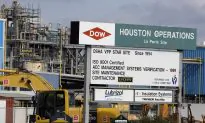 DuPont, Dow Chemical Seek Merger, Then 3-Way Split