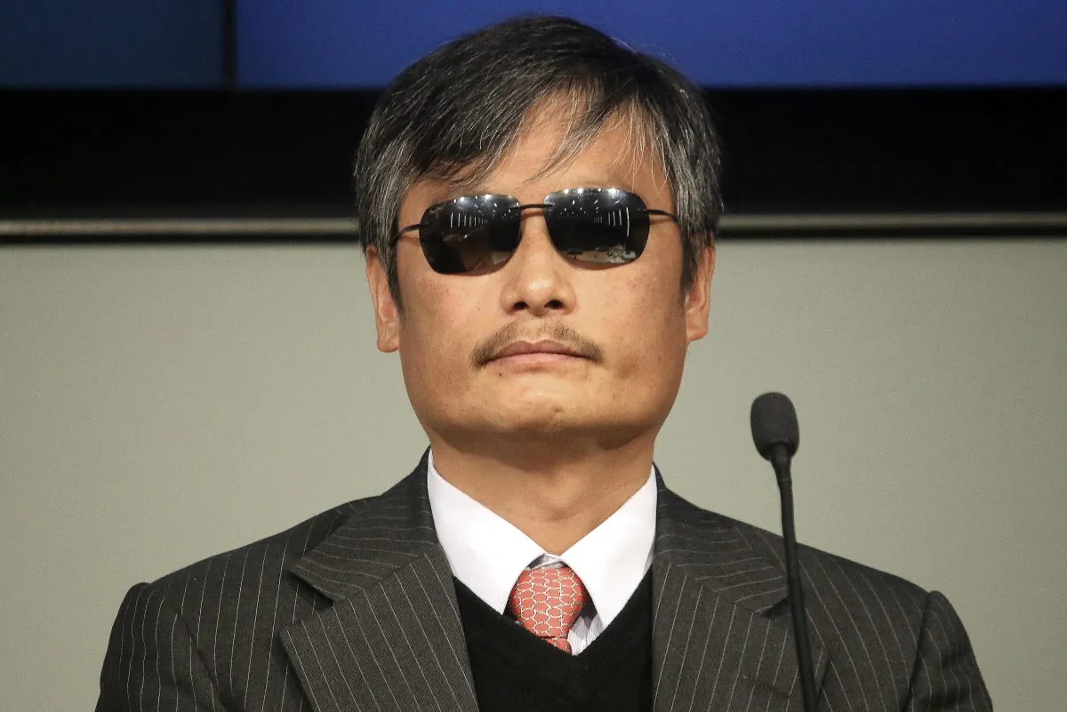 Chen Guangcheng, visiting fellow at Catholic University of America, speaks at a forum on "The Deteriorating State of Human Rights in China," at the Cato Institute, on Nov. 23, 2015. Chen is a blind legal advocate and activist who is best known for exposing the abuses of China's population planning officials, including forced abortions and sterilizations. (Gary Feuerberg/Epoch Times)