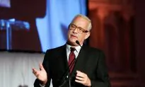 Why Tom Hanks Always Looks Like Tom Hanks