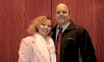 Shen Yun Presents Moving History for Grand Rapids Audience
