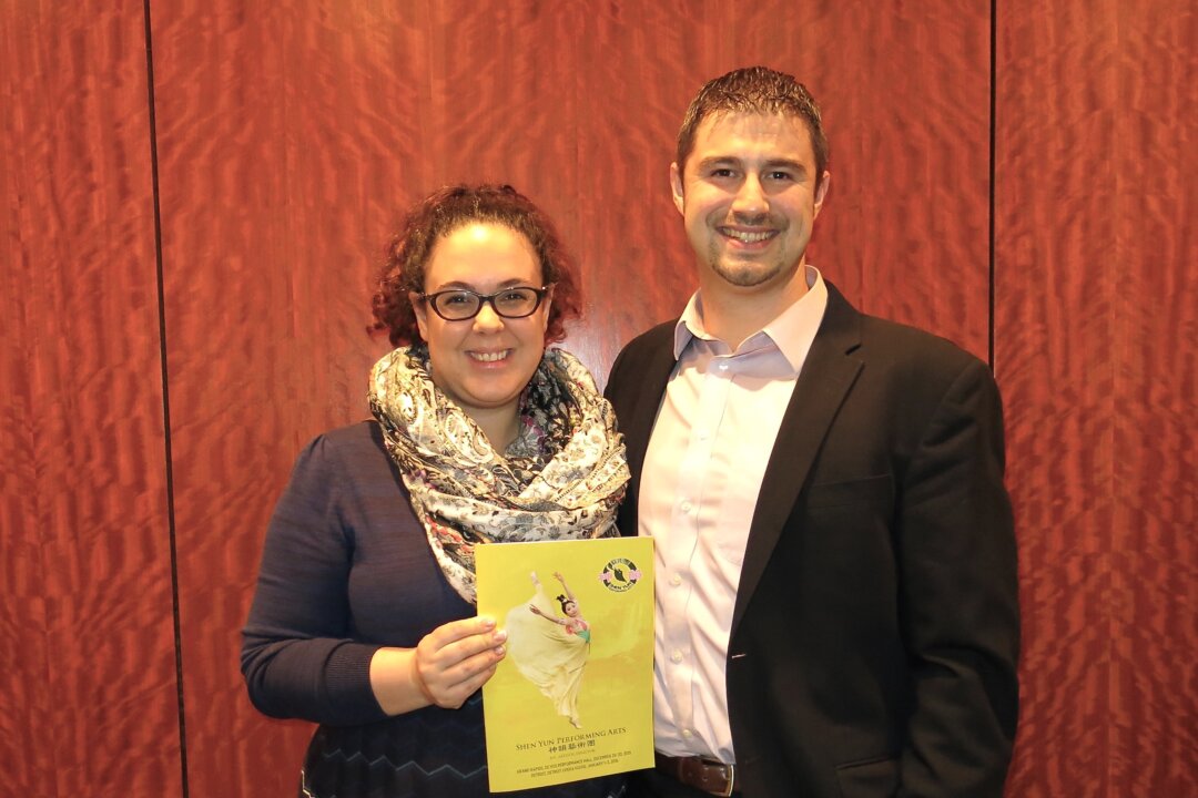 Dr. Mario Manual and his wife attend Shen Yun Performing Arts at at Grand Rapids’s DeVos Performance Hall, on Dec. 29, 2015. (Charlie Lu/Epoch Times)