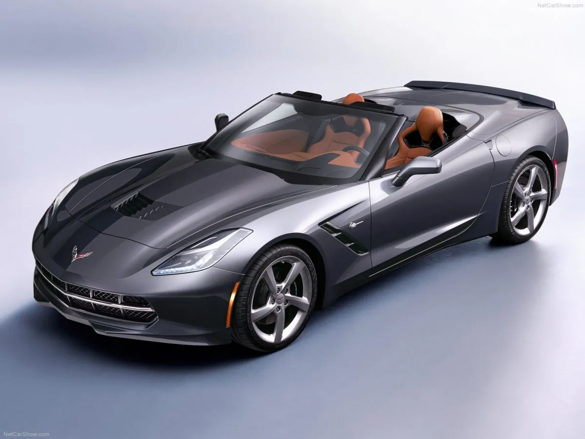 2016 Chevrolet Corvette Stingray. (Courtesy of NetCarShow.com)