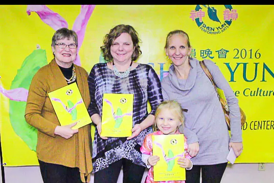 Shen Yun Connects Us to Everything, Music Teacher Says