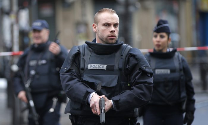 Man In Fake Explosives Vest Killed Amid High Paris Tension | The Epoch ...