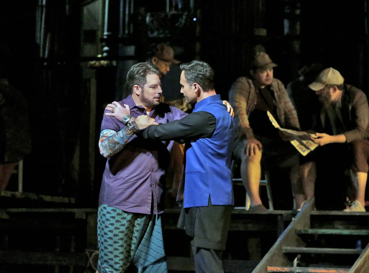 Matthew Polenzani as Nadir and Mariusz Kwiecien as Zurga in Bizet's Les Pêcheurs de Perles. (Ken Howard/Metropolitan Opera)