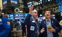 US Services Sector Growth Hits Five-Month Low