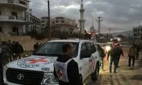 Aid Convoys Reach 3 Syria Communities Besieged for Months